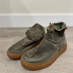 Satorisan Meraki Low Green Suede Women’s Shoes Size 9.5